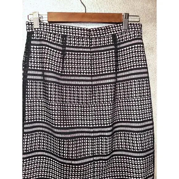 LK Bennett Maddox Professional Wednesday Dark Academia Office Lace Pencil Skirt - Picture 7 of 11